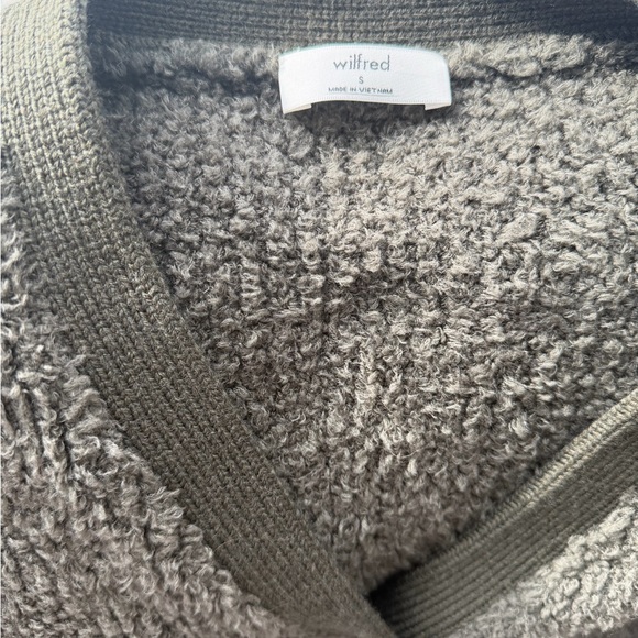 Aritzia Wilfred Duchess Cardigan - Picture 3 of 3
